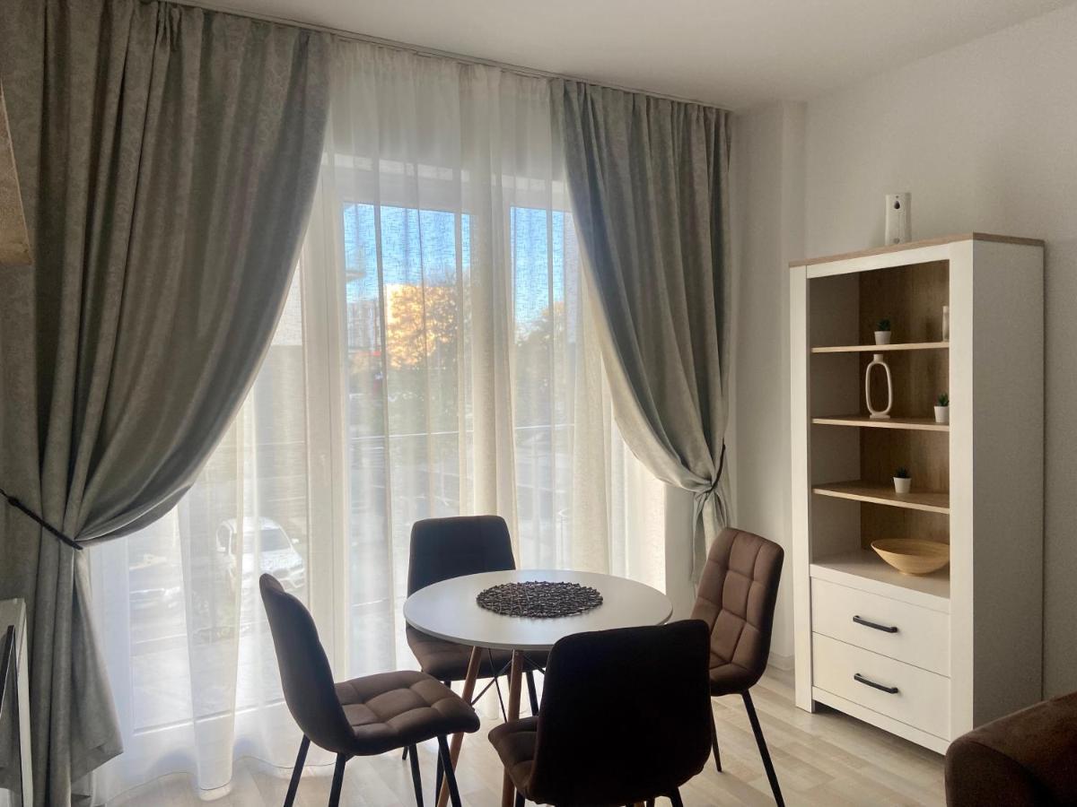 Divany Apartaments - Coresi Mall Брашов Екстериор снимка